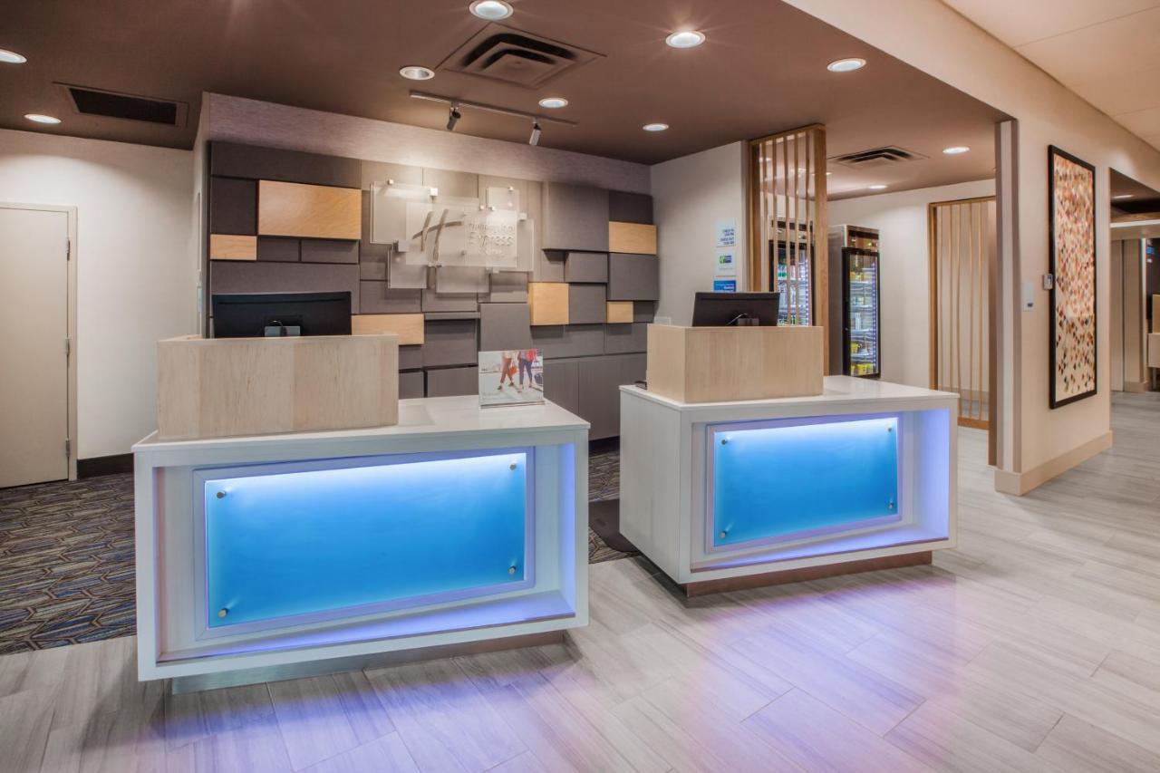 Holiday Inn Express & Suites - Asheboro By Ihg Екстер'єр фото