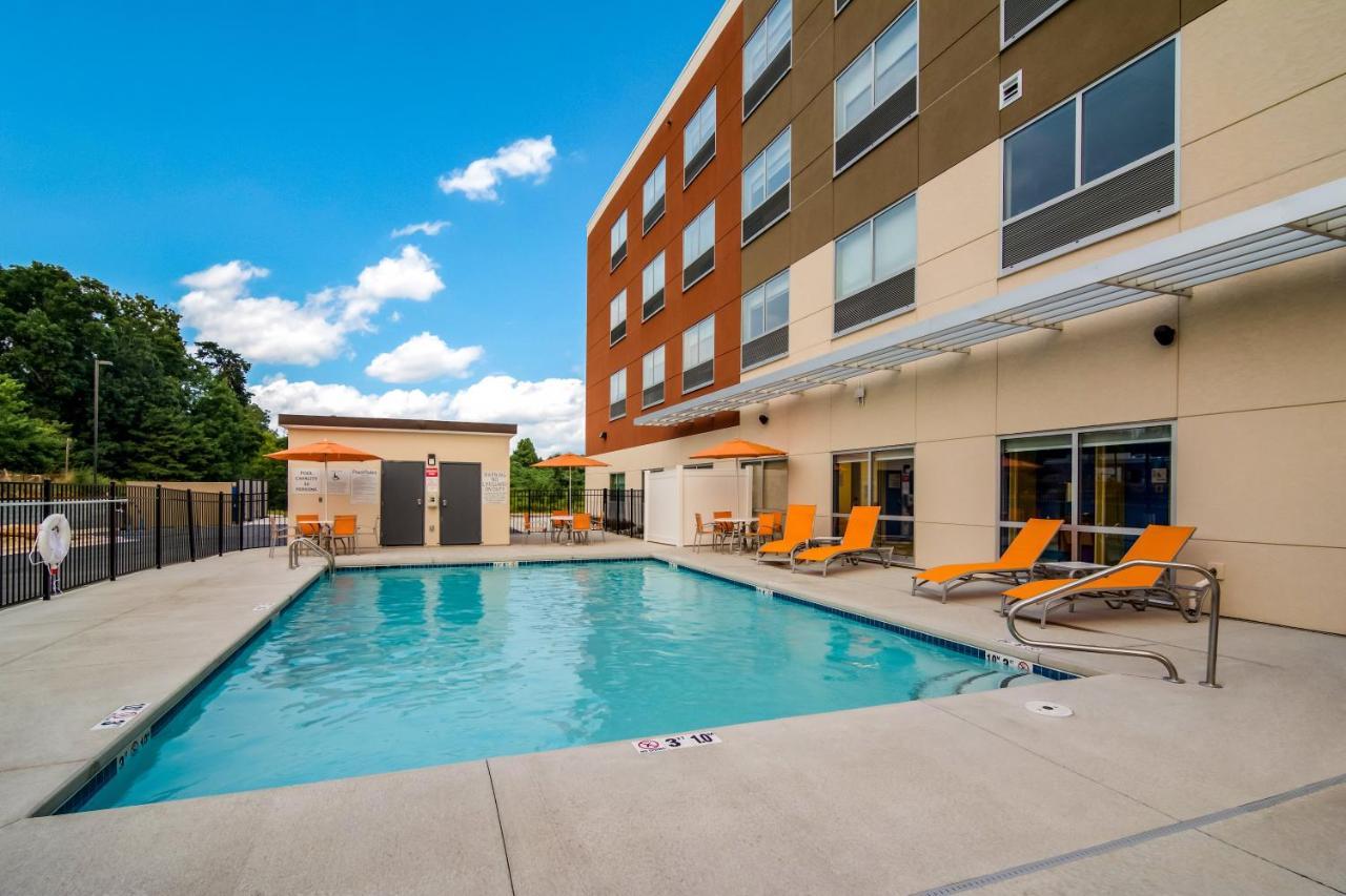 Holiday Inn Express & Suites - Asheboro By Ihg Екстер'єр фото