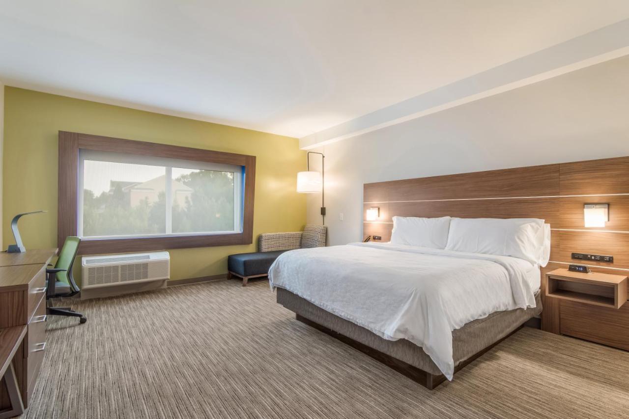 Holiday Inn Express & Suites - Asheboro By Ihg Екстер'єр фото