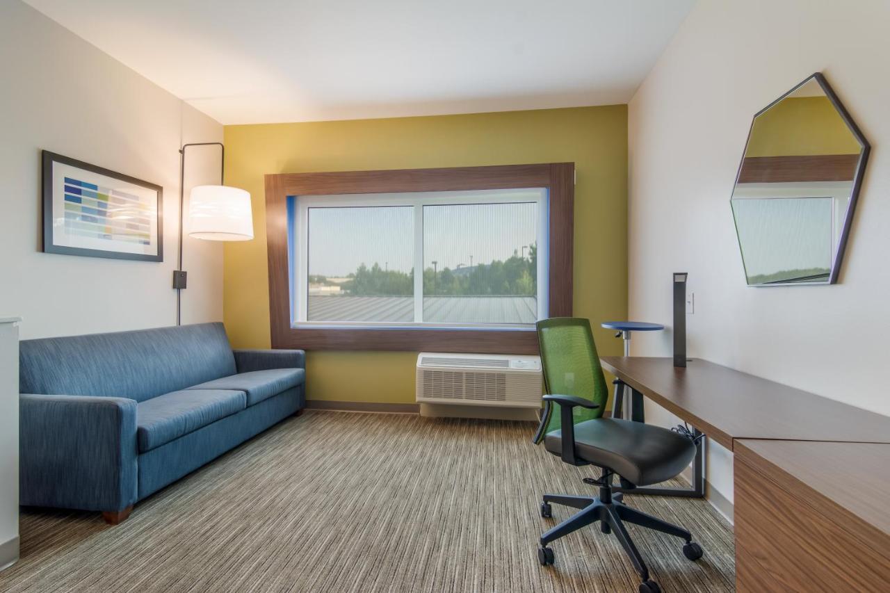 Holiday Inn Express & Suites - Asheboro By Ihg Екстер'єр фото