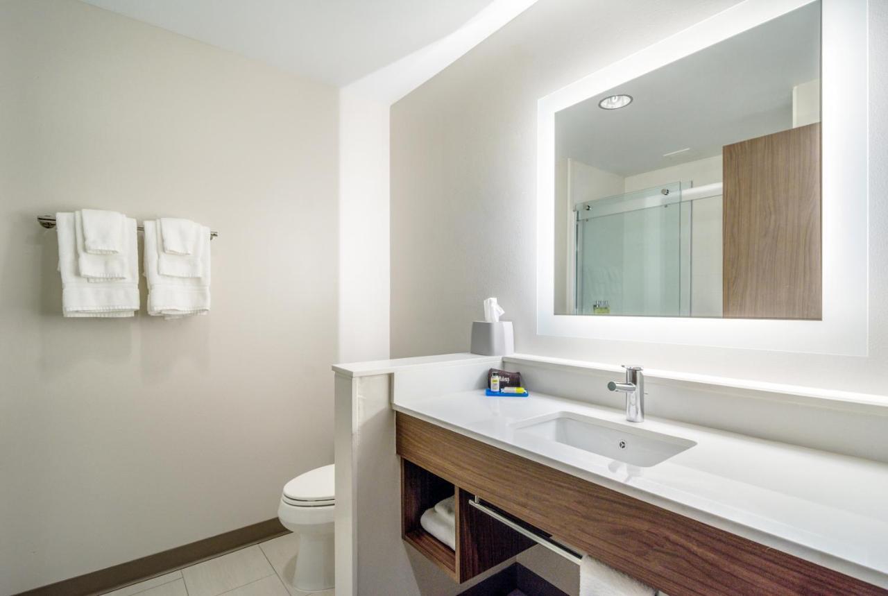 Holiday Inn Express & Suites - Asheboro By Ihg Екстер'єр фото